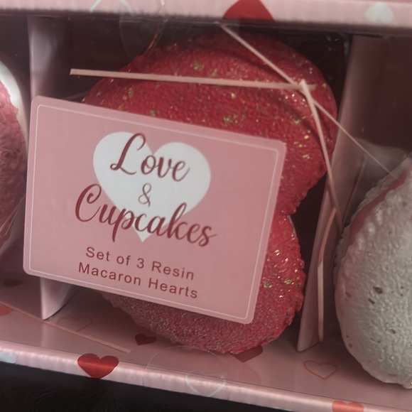 Love and Cupcakes two sets of resin faux donuts and macarons Valentines Day - Picture 7 of 8